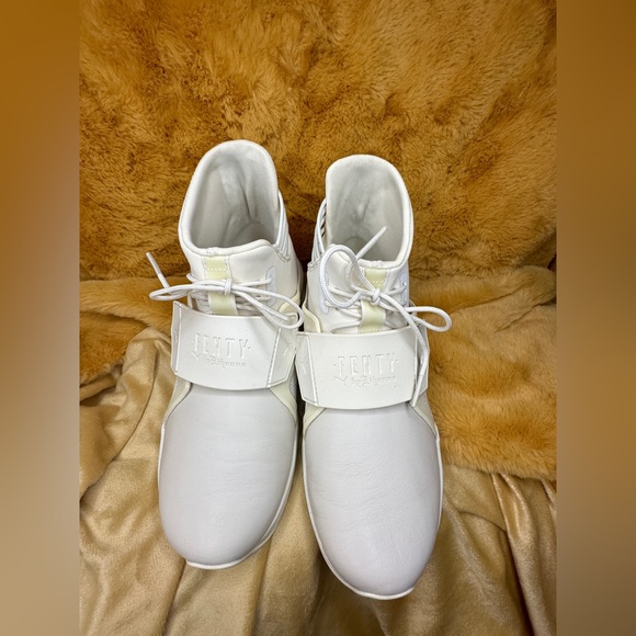 *~ Puma Fenty X by Rihanna. The Trainer Hi by Fenty ~* Women’s Size 7. - Picture 6 of 10